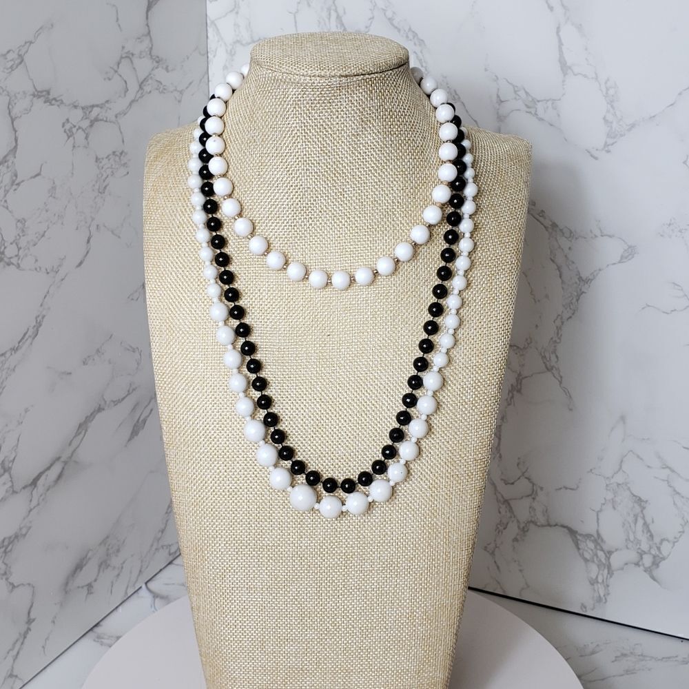 Black and White Lot of 3 Classic Resin Beaded Necklaces